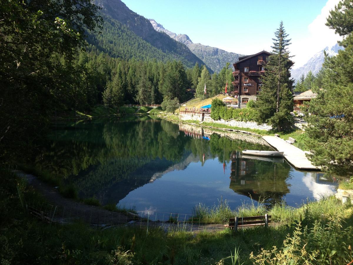 Pension Aaron am See Grachen Bagian luar foto